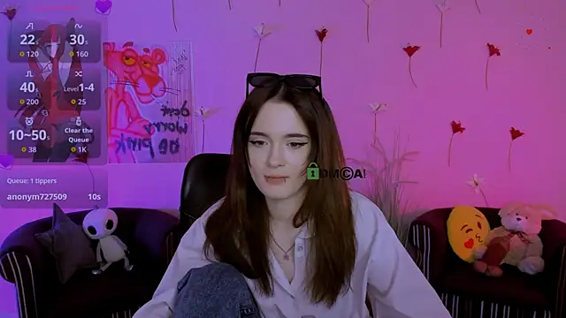 แชท XXX สดของ liana_kisses