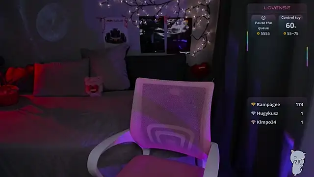 Živý XXX chat SoftyMooon