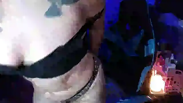 AngelaQueen_ – Naživo XXX chat