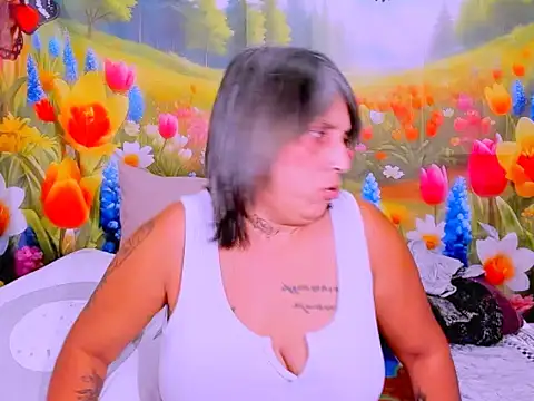 indianroxy élő XXX-chatje