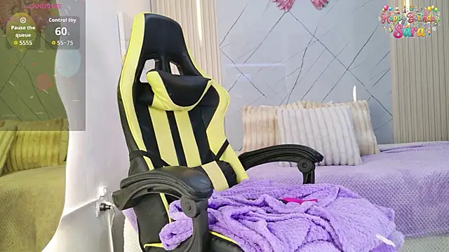 Sara_swift9's Live XXX Chat