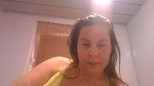 fulloferoticn Live XXX chat