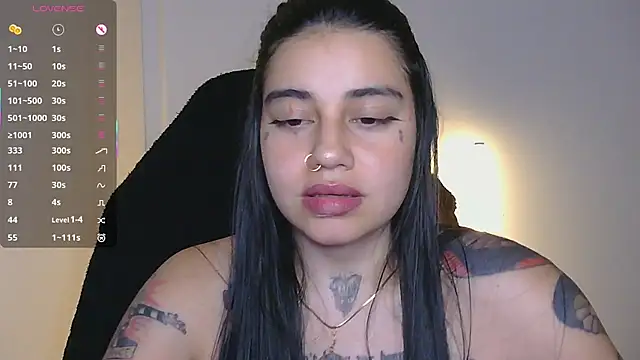 Онлайн чат XXX val_bardot