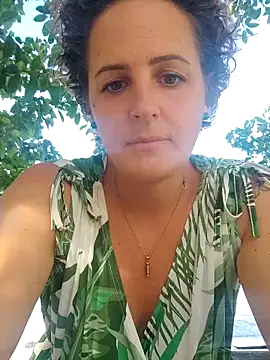 emiliemilf 라이브 XXX 채팅