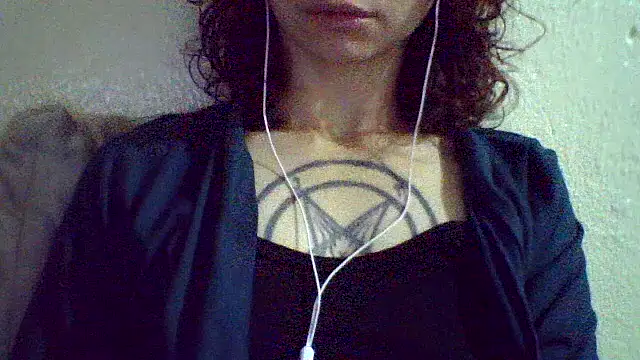 CELEna098rs707 – Naživo XXX chat