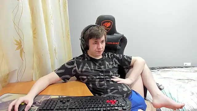 Show modela iliaskrislove na web-kameri