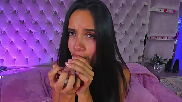 Harii_02 লাইভ XXX চ্যাট