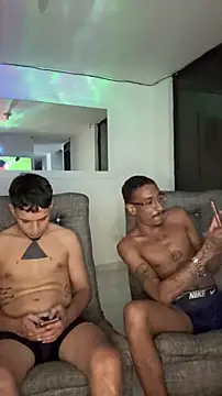 ArturoDelgado1のライブXXXチャット