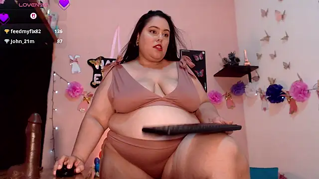 nicollejordan1 Adlı Modelin Canlı XXX Sohbeti