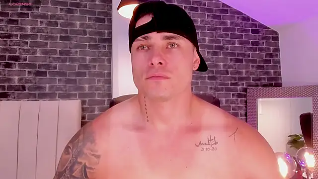 connorsmiith: απευθείας συνομιλία ΧΧΧ