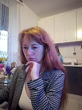 LanaBananaa_ Adlı Modelin Canlı XXX Sohbeti