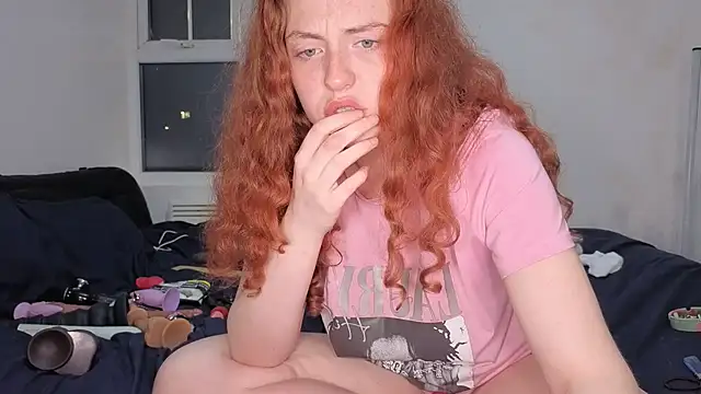 ENGLISHEMILY_69 Live XXX-Chat