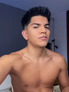 OnlySantty Adlı Modelin Web Kamerası Şovu