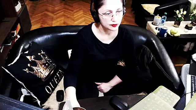 Imperatriza – Naživo XXX chat