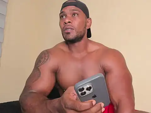 Tyler_Waka01 Adlı Modelin Canlı XXX Sohbeti