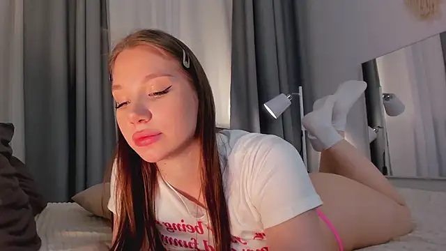 MiaKeler's Live XXX Chat