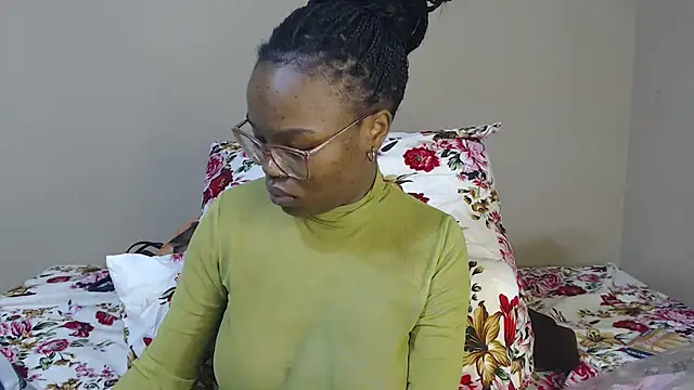 YummyMelanin117 Chat XXX live