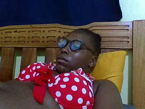 Roseroca33 Live XXX Chat