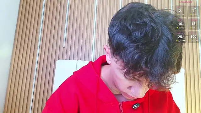 Tomy_Rox Live XXX-Chat