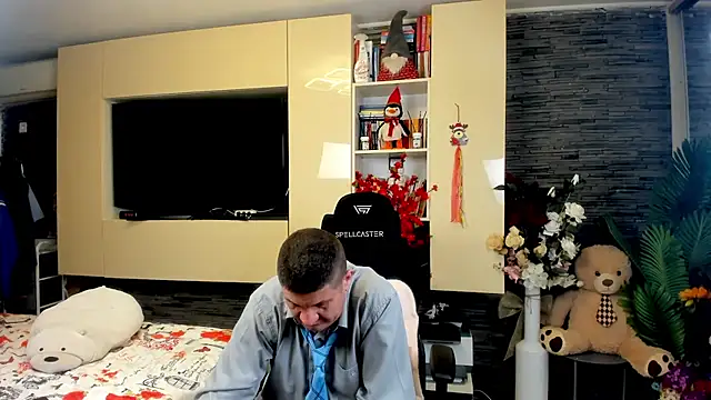 SpartacusDaddy48's Live XXX Chat