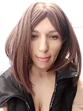 Naughty_Desire1のウェブカメラショー