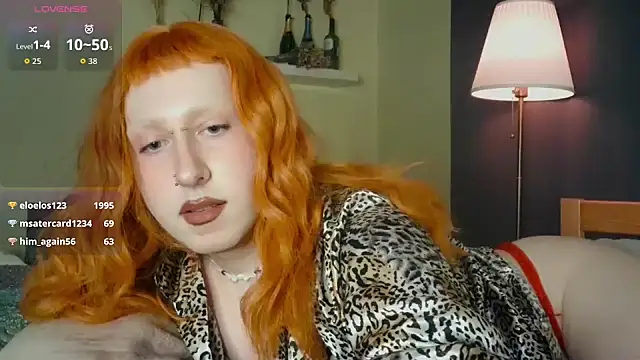 lia_grl Show in webcam