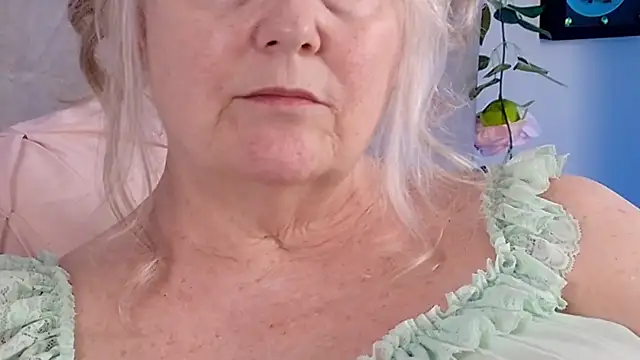 Онлайн чат XXX Kaitlyn_Winters