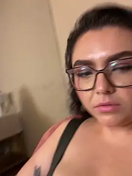 Chat XXX ao vivo de AlmaraRouge