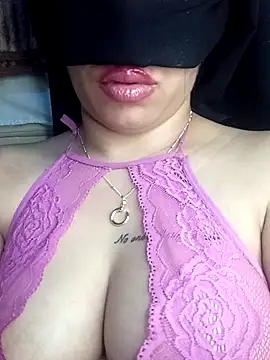 Zouzou_sexy Webcam-Show