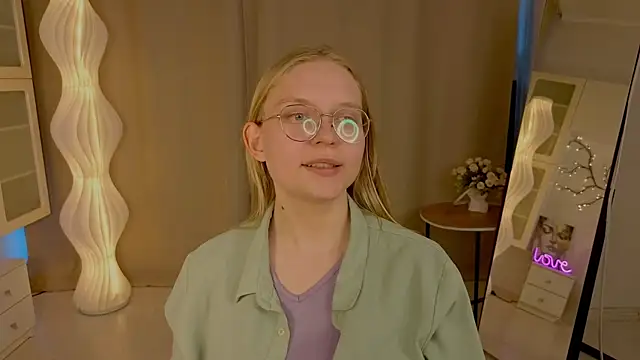 AlicaCohill Webcam Show