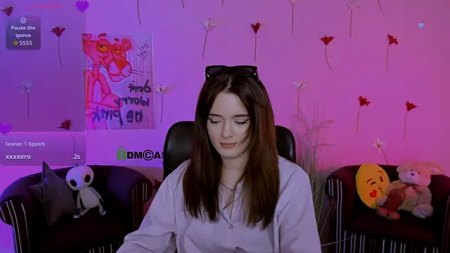 liana_kisses 现场XXX聊天