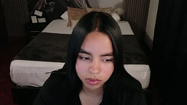SofiaMante_ Chat XXX live