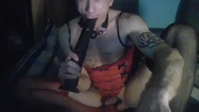 Show modela chceciedalsiebie na web-kameri