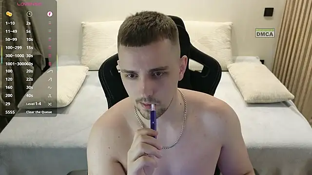 Larstar01 Live XXX Chat