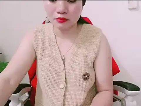 Chat +18 de Suhynxx ao vivo