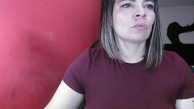 دردشة charlotedoll الجنسية المباشرة