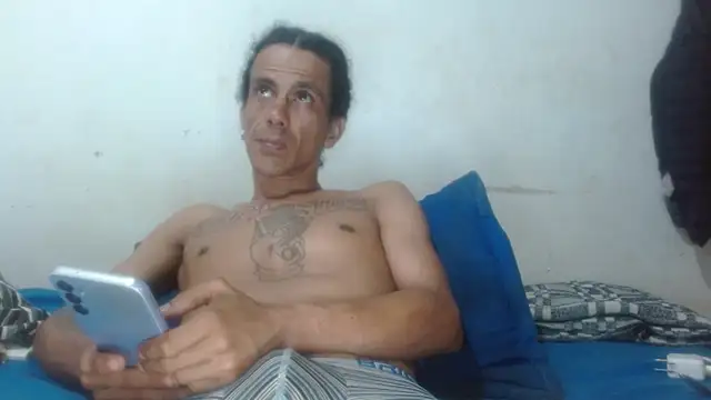 damian_bottom_bigcock Show in webcam