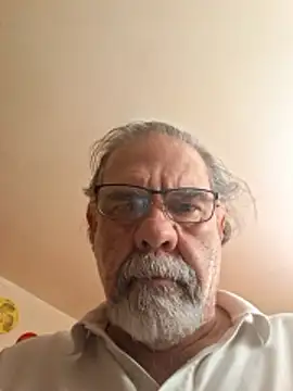 pena633: διαδικτυακό σόου στην κάμερα