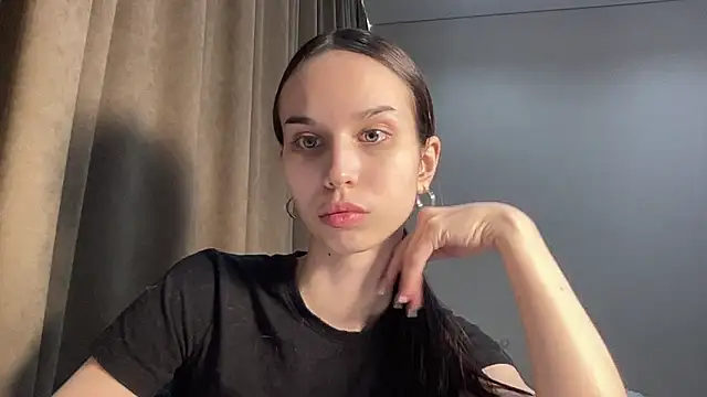 sparkmuse Adlı Modelin Canlı XXX Sohbeti