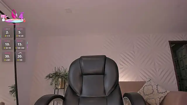 Chat +18 de AshleyJhonson ao vivo