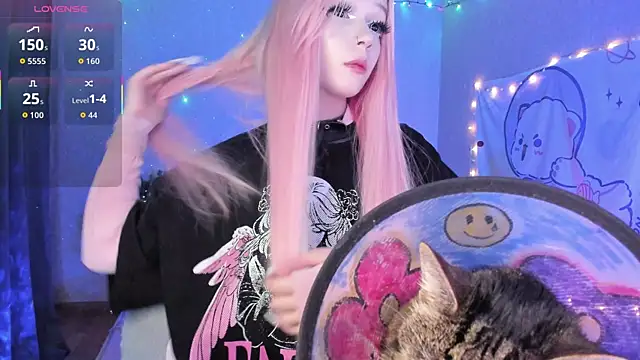 Chat XXX en directo de Misty_Shadow