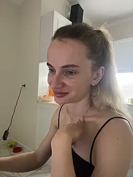 AinyrVixxen 라이브 XXX 채팅