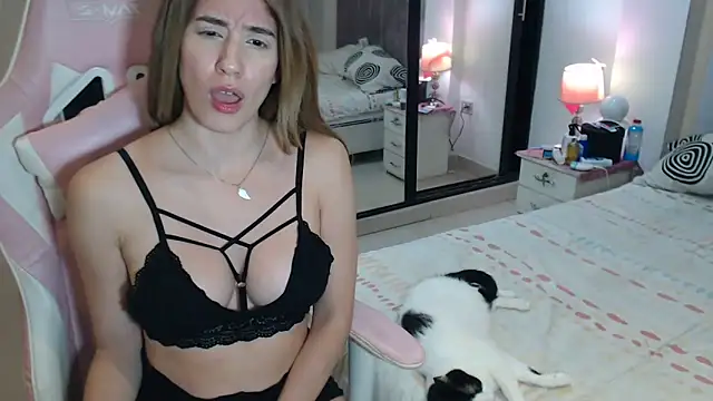 _SexyDoll_ Chat XXX live