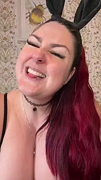 Lacey-BBWのウェブカメラショー