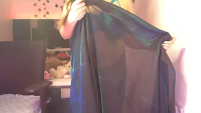 HASEENA_JI_08 – Kamerová šou