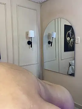 Ambersfoxx's Live XXX Chat