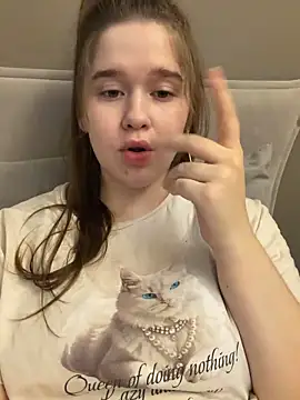 HornyGirlH's Live XXX Chat