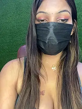 Czat XXX na żywo – CUTI-NAINA