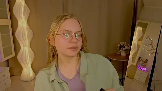 AlicaCohill's Live XXX Chat