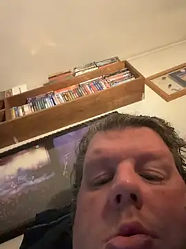 Stephanie1984のウェブカメラショー